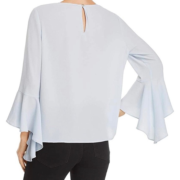NWT Bloomingdales Exclusive Vince Camuto Blouse - Picture 2 of 3